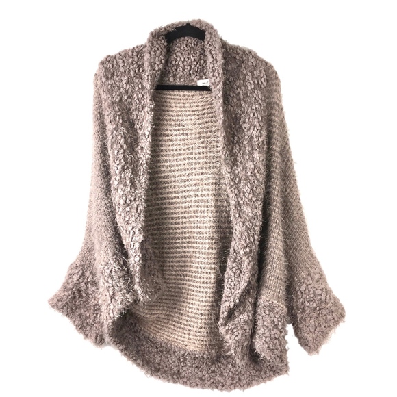 Simply Noelle Sweaters - Simply Noelle > Muted Blush Pearl Cardigan